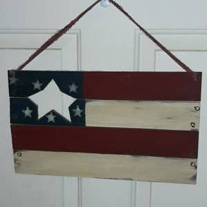 Americana flag wall decor